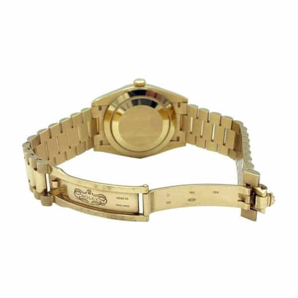 rolex day date 228238 2018 ew yellow gold champagne dial 1